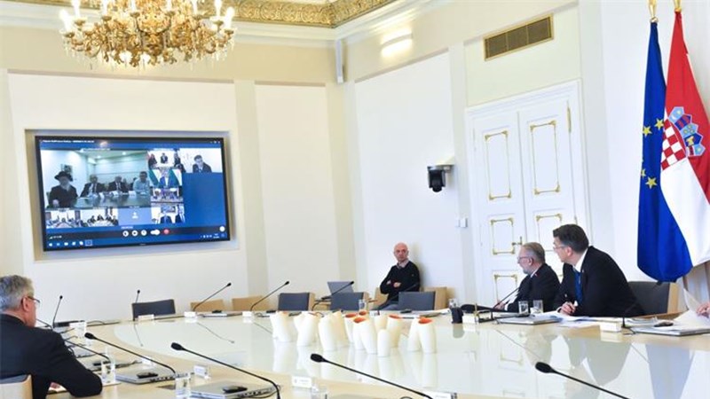 Plenković s čelnicima sedam država o aktivnostima na suzbijanju koronavirusa